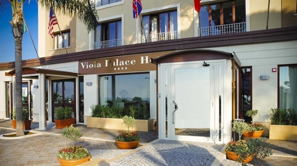 Viola Palace Hotel Villafranca Tirrena Eksteriør billede